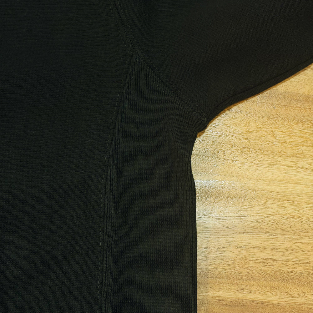 【11/1新入荷】STARTプレミアムロゴ刺繍クルーネックスウェット(裏起毛) / 黒